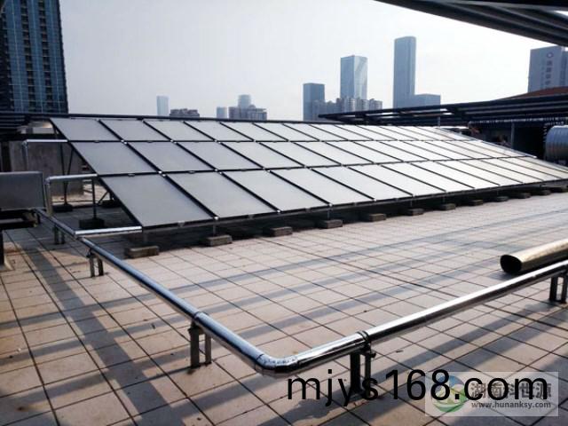 長沙市青(qing)少年宮(gong)太陽能熱水係統工(gong)程