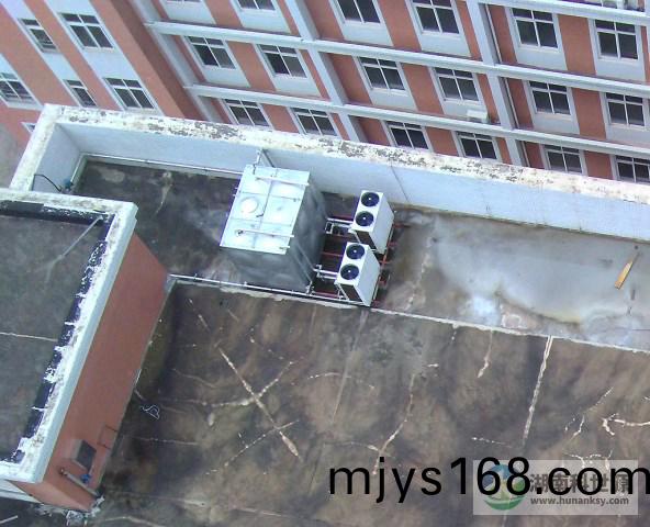 麗髮新城青雅學校(xiao)空氣能熱水工程(cheng)