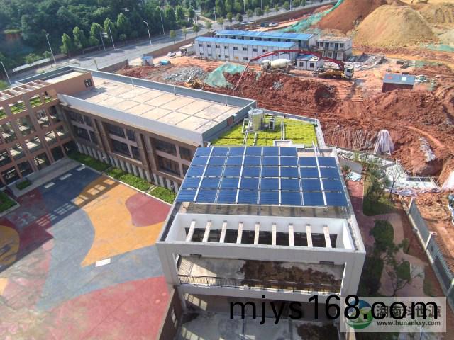 湘府世紀住宅小區二期(qi)C區幼兒園太陽能熱水係統工程