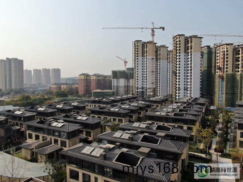 藍光·雝錦(jin)半島項目彆(bie)墅部分太陽能熱水工程