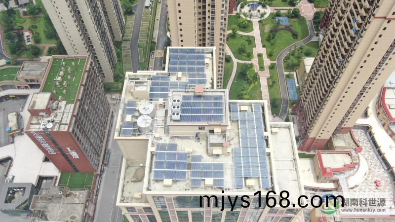 富興學府名邸項目一期太陽(yang)能熱水係統工程