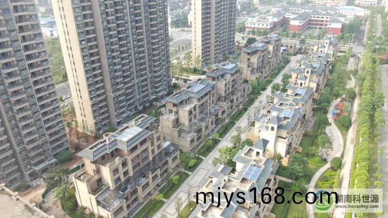 長沙(sha)恆大禦(yu)景天下城四期洋(yang)房太陽能熱水係統工程