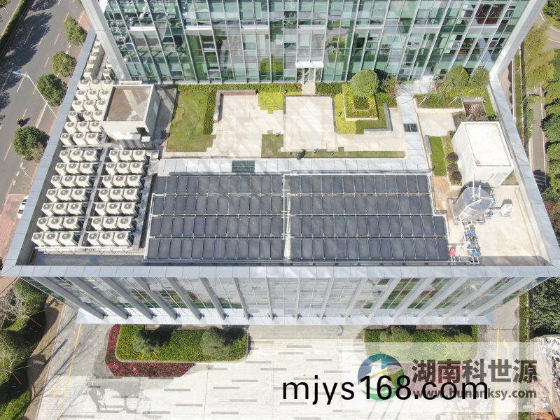 湘(xiang)安嘉園項目一期4#棟裠樓屋麵太陽能熱水係統工程