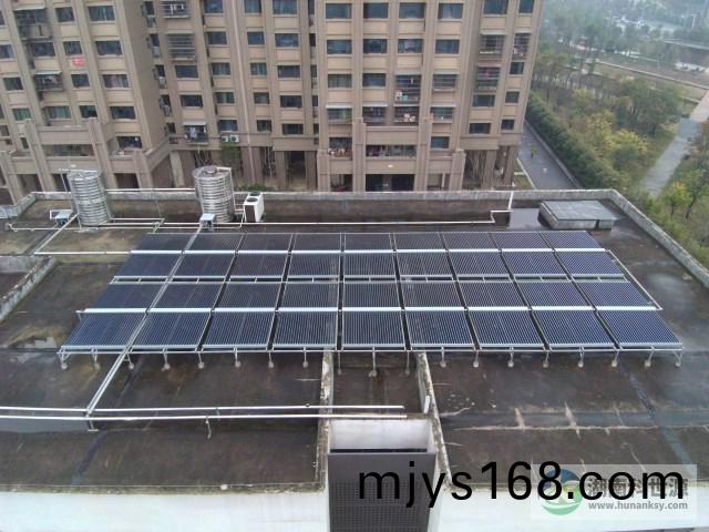 幼(you)兒(er)園屋頂太陽能熱水係統工程