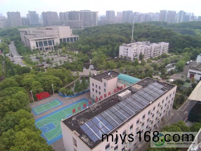 湖南(nan)省政府太陽能熱水工程