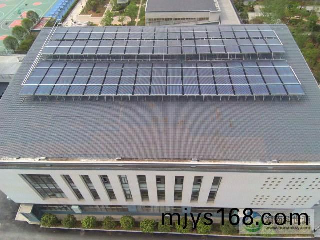 太陽能平舖大串聯熱水循環係統(tong)