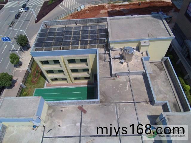 幼兒園(yuan)太陽能熱水係統工程