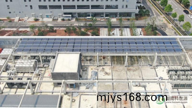 航拍太陽能熱水係統