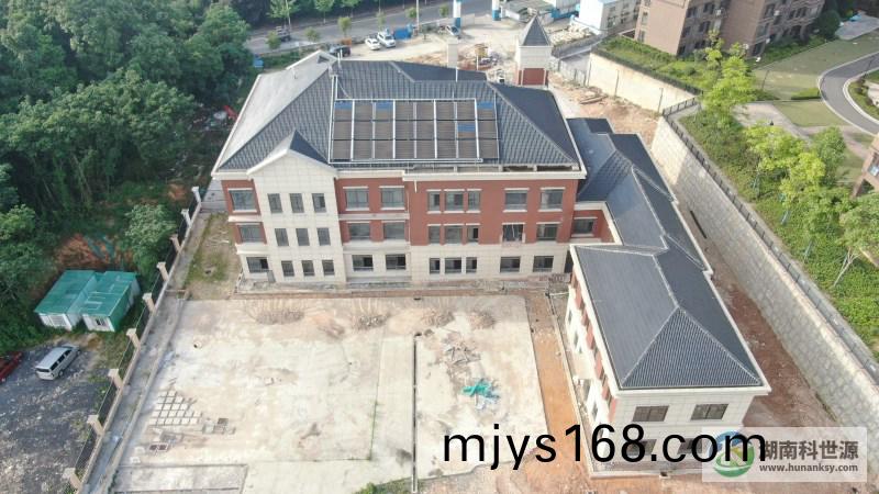 太陽能熱(re)水係(xi)統