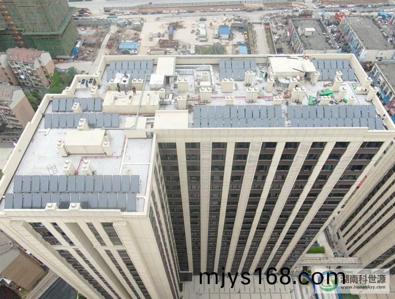 平闆太(tai)陽能(neng)集熱器