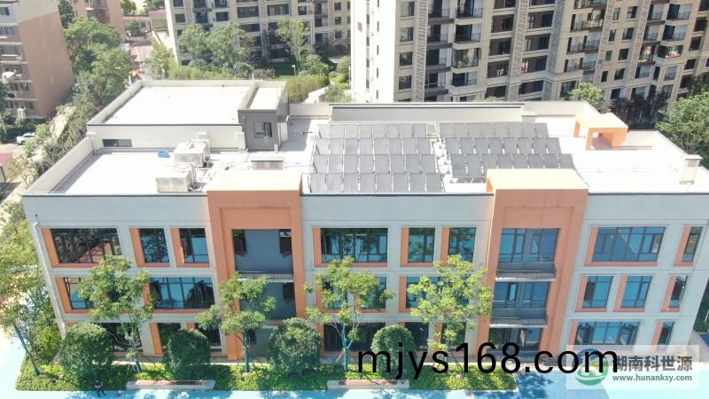 幼兒園(yuan)太陽(yang)能熱水係統工程(cheng)