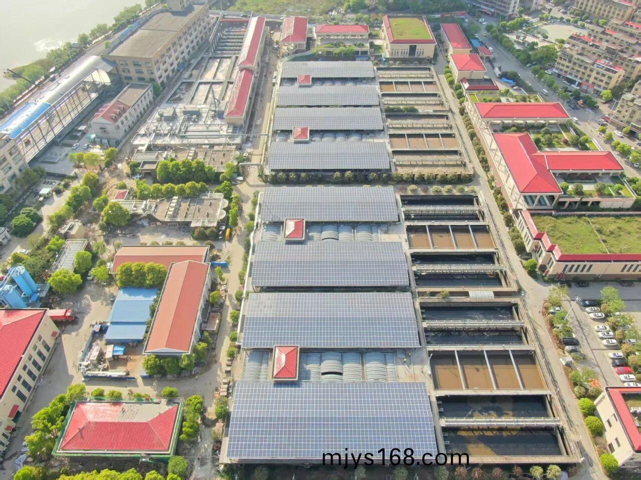 湖(hu)南科世源,湖南太陽能,長沙太陽能,太陽能熱水工程,湖南太陽能(neng)光伏髮(fa)電,熱水工程,空氣(qi)源熱水(shui)係統,長沙中央空調